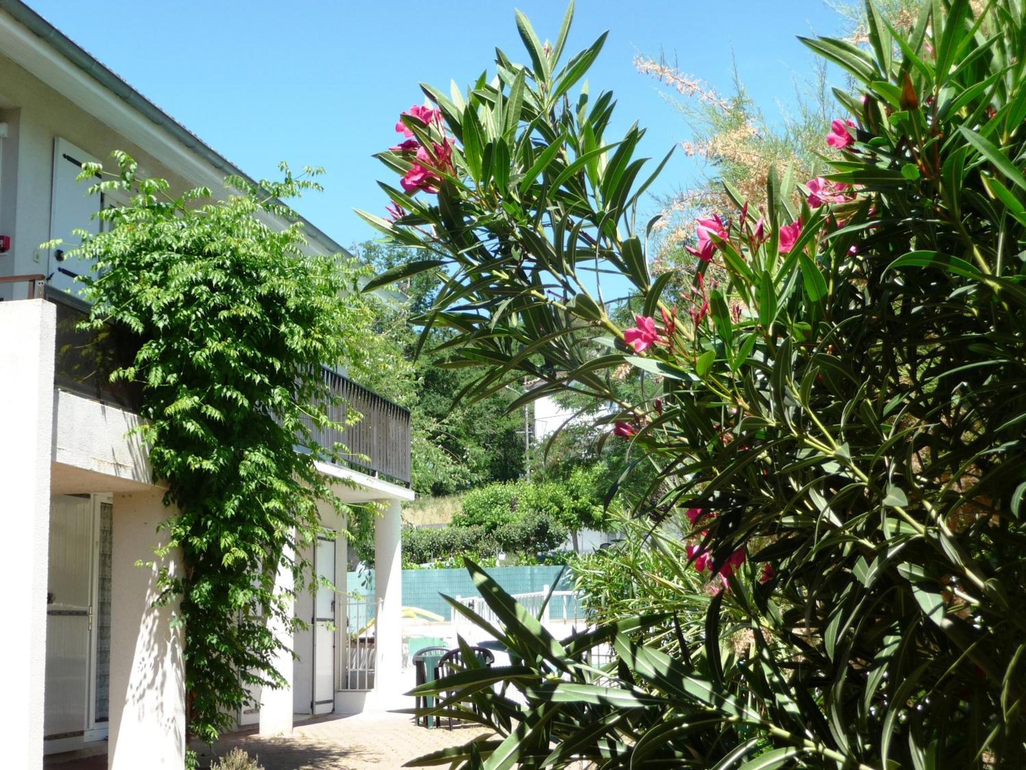 Aubergade Hotel Barbotan-les-Thermes Exterior photo